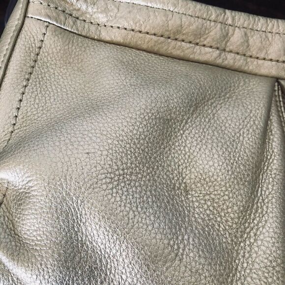 B.Makowsky Soft Leather Metallic Gold Shimmer Shoulder Bag Purse - Picture 2 of 7